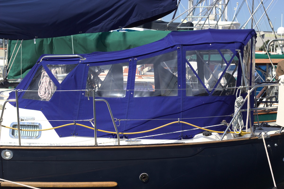 Image Gallery Boat Canvas